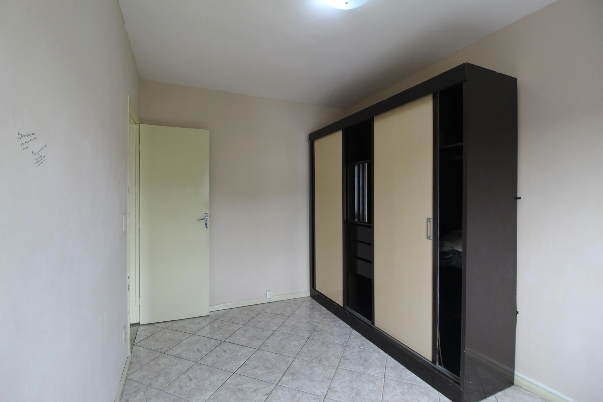 2-bedroom apartment with a mountain view in Rio de Janeiro — photo 12