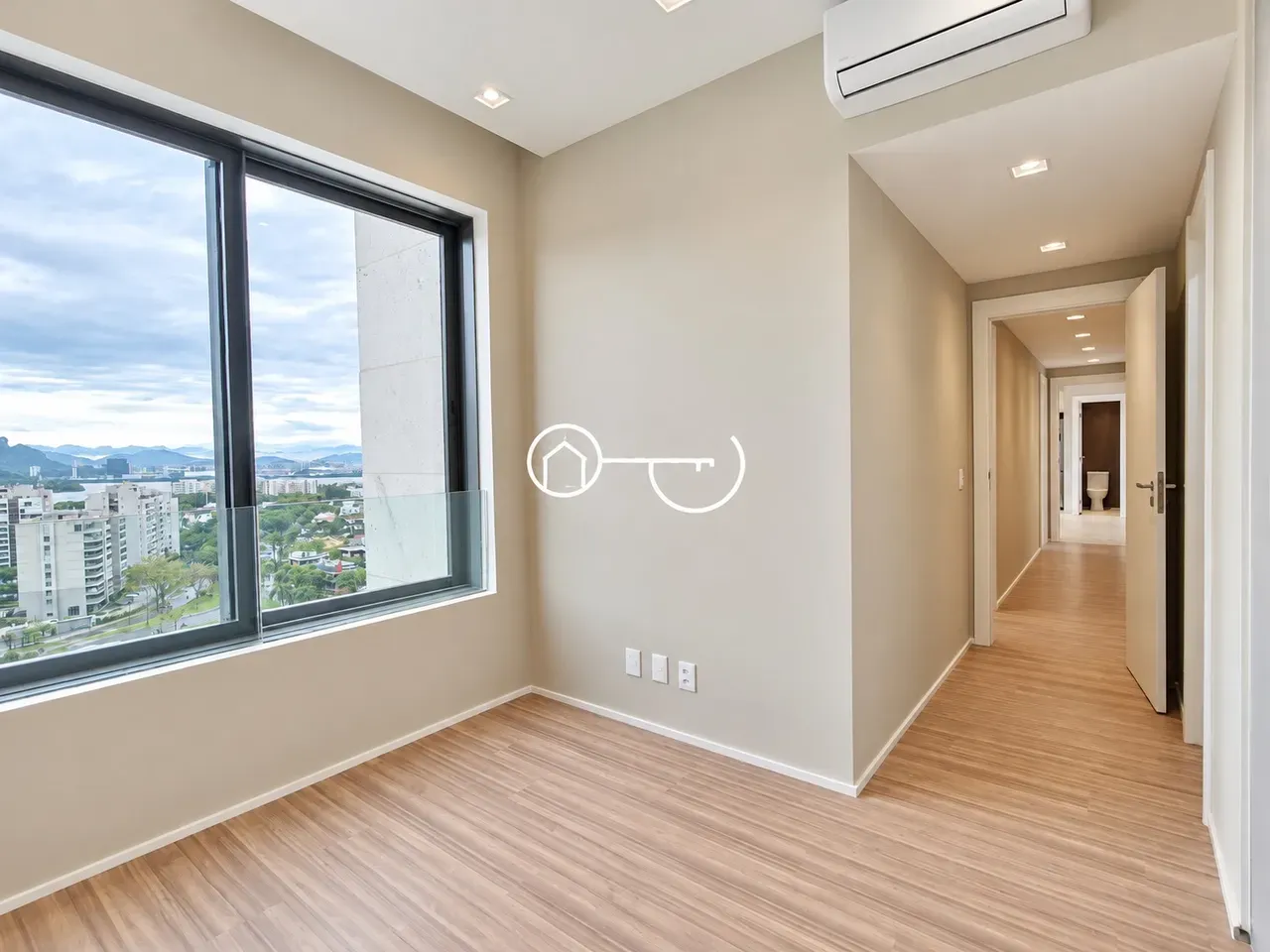 Furnished apartment, 120 m², with a jacuzzi — photo 7