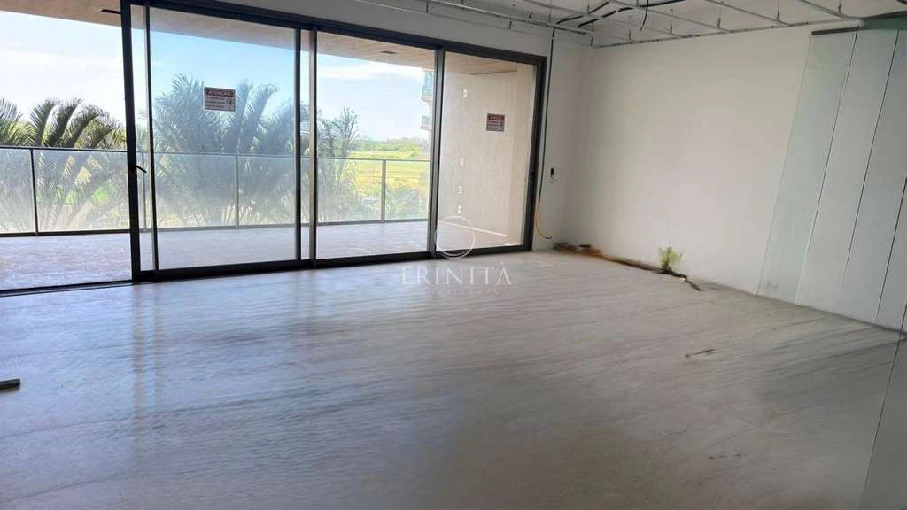 4-bedroom apartment with a closed kitchen and 4 parking spots — photo 24