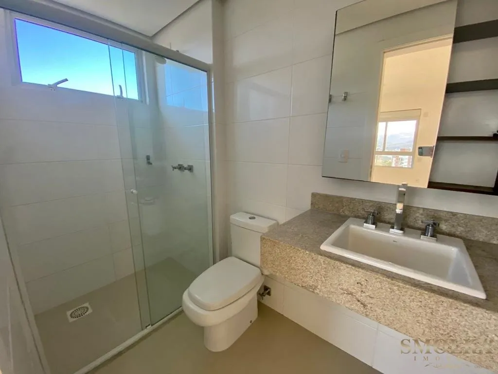 Apartamento en alquiler anual con 3 dormitorios y suite — photo 17