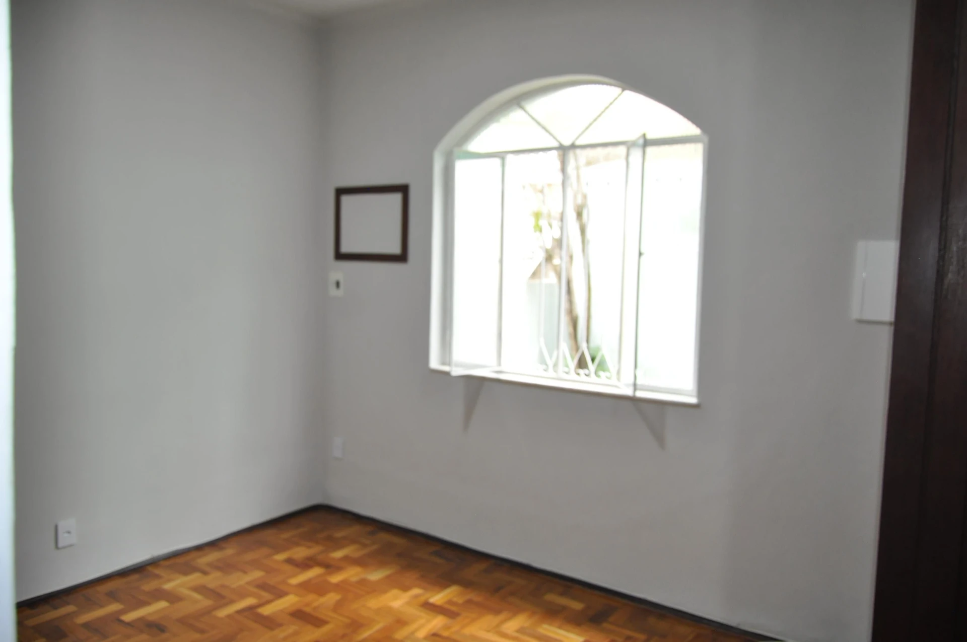 2-bedroom house with a garden — photo 22