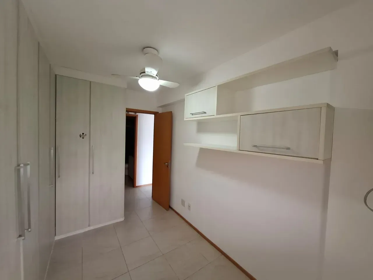Apartamento de 2 quartos com 3 banheiros e cozinha fechada — photo 21
