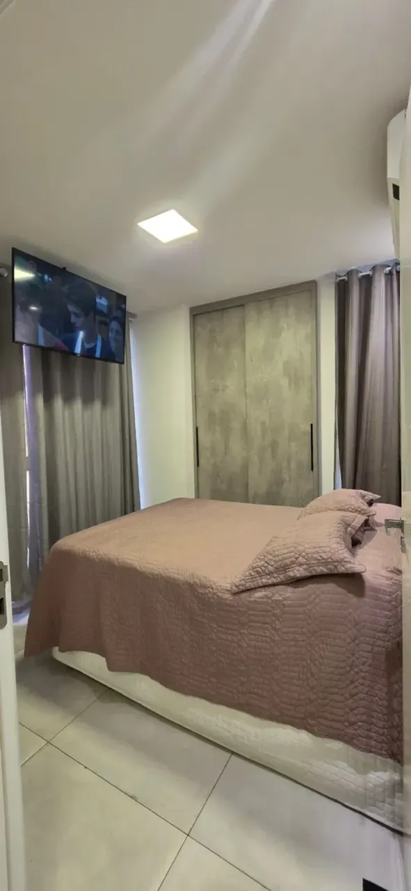 Furnished apartment, 30 m², with floor-to-ceiling windows — photo 8