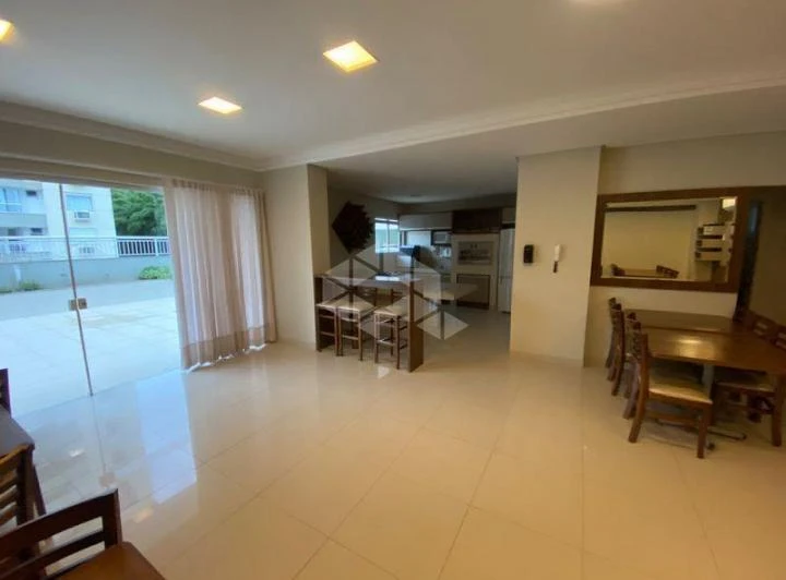 81 m² apartment with open-plan living and 2 bedrooms