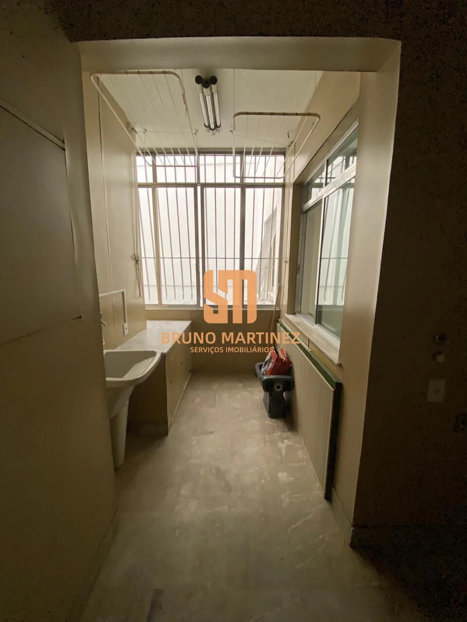 Apartamento sem mobília de 219 m² com 4 quartos e 5 banheiros — photo 21