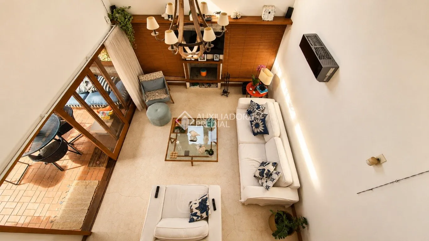 Меблированный дом 410 м² с 3 спальнями с ванной — photo 13