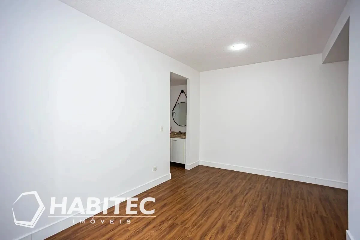 Washing machine in a one-bedroom apartment, 45 m² — photo 25