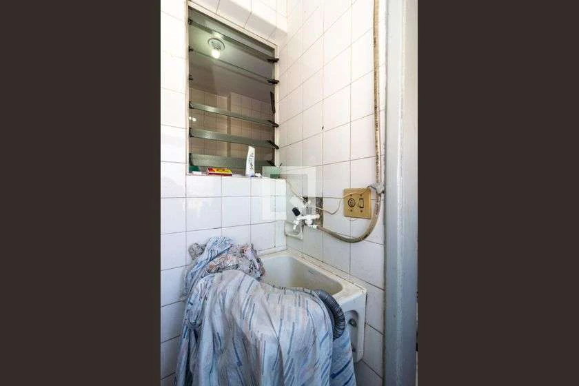 Furnished 70 m² apartment with 2 bedrooms and 1 parking spot — photo 29