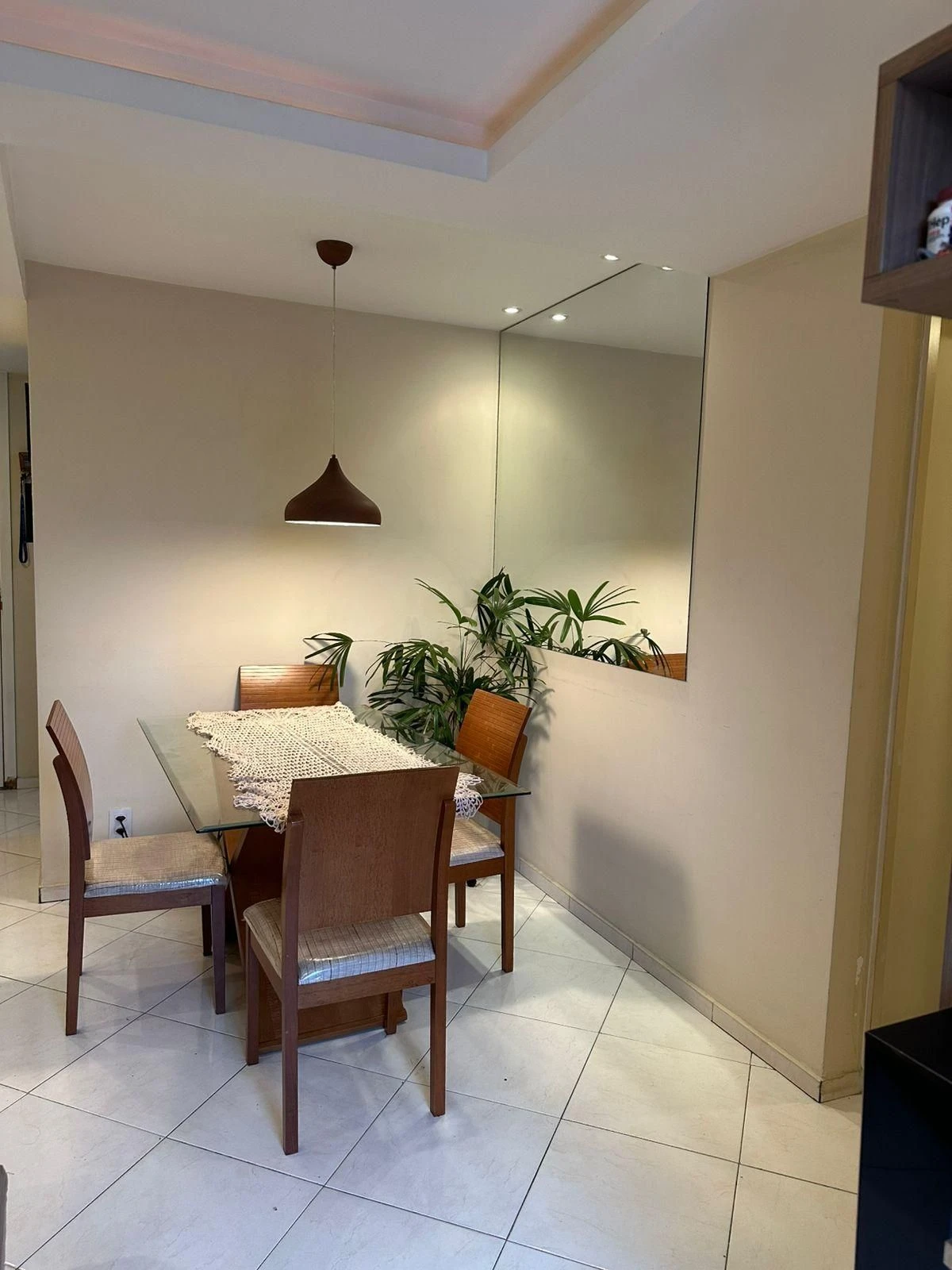 Furnished apartment with 3 bedrooms and 1 bathroom — photo 14
