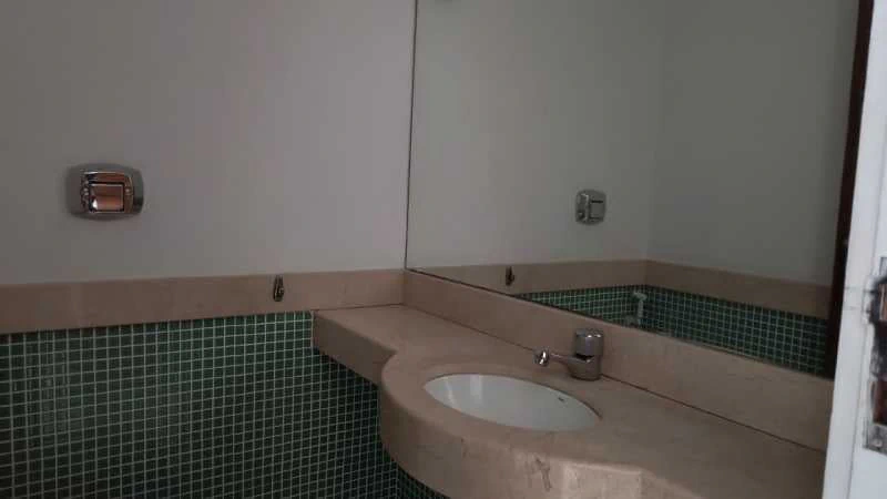 Apartamento de 198 m² com 4 suítes e varanda — photo 11