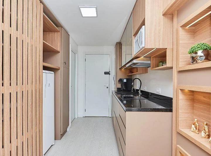 Мебльована квартира 36 м² з 1 спальнею та місцем — photo 8