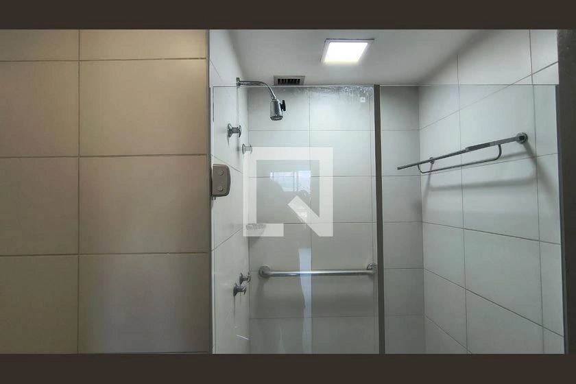 83 m² apartment with 1 en-suite and a balcony — photo 20