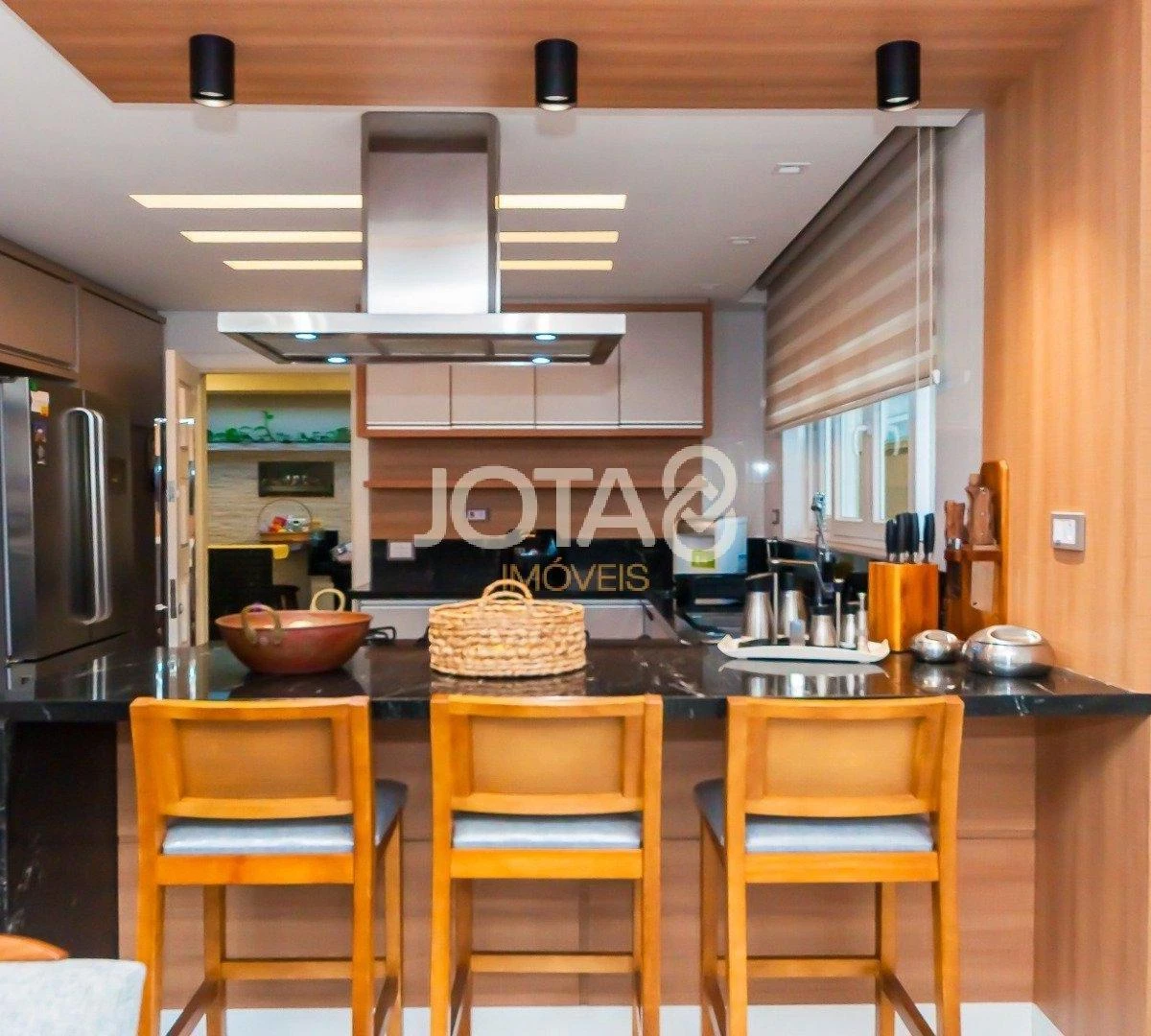 Дом с 3 спальнями и гардеробной, Куритиба — photo 2