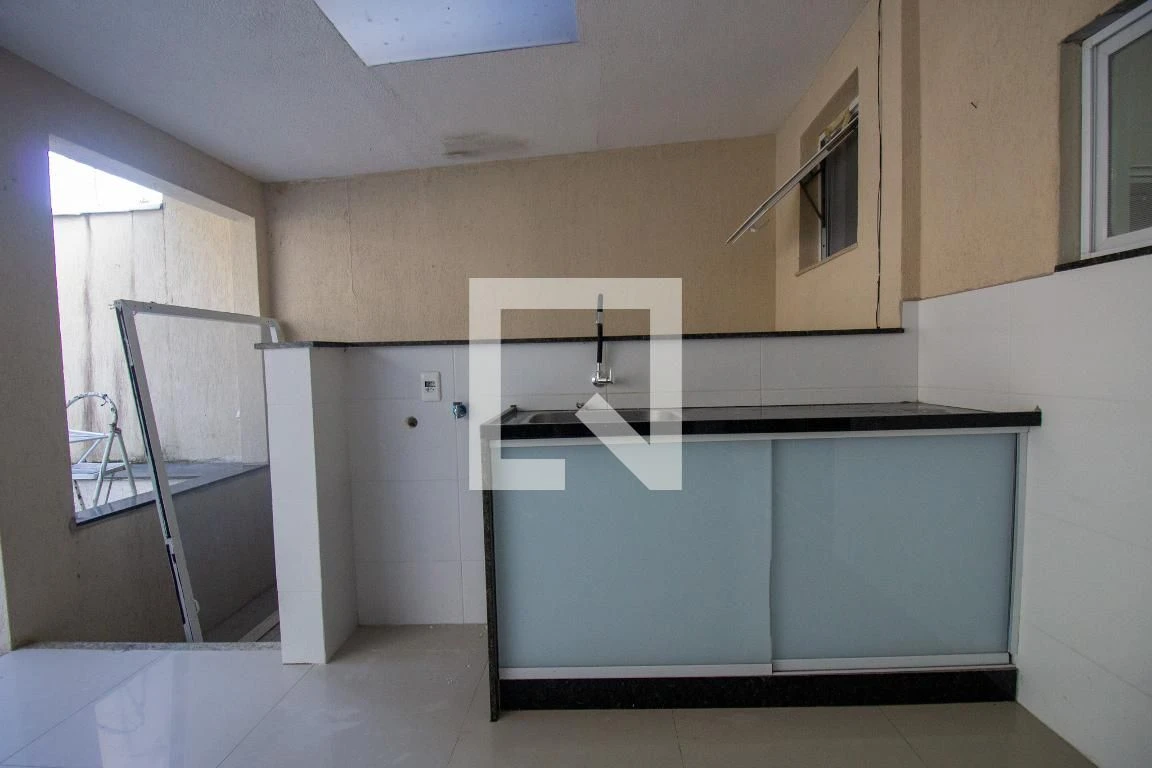 Дом 220 м² с грилем на балконе и собственным бассейном — photo 39