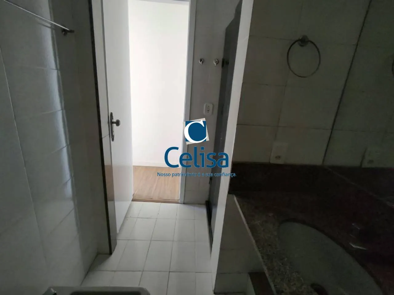 68 m² apartment with 2 bedrooms and 1 parking spot — photo 23