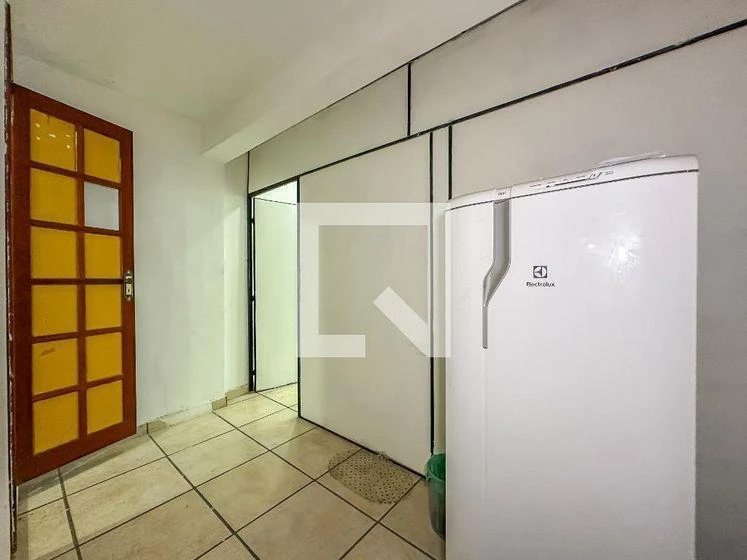 Home office in a one-bedroom apartment, 47 m² — photo 2