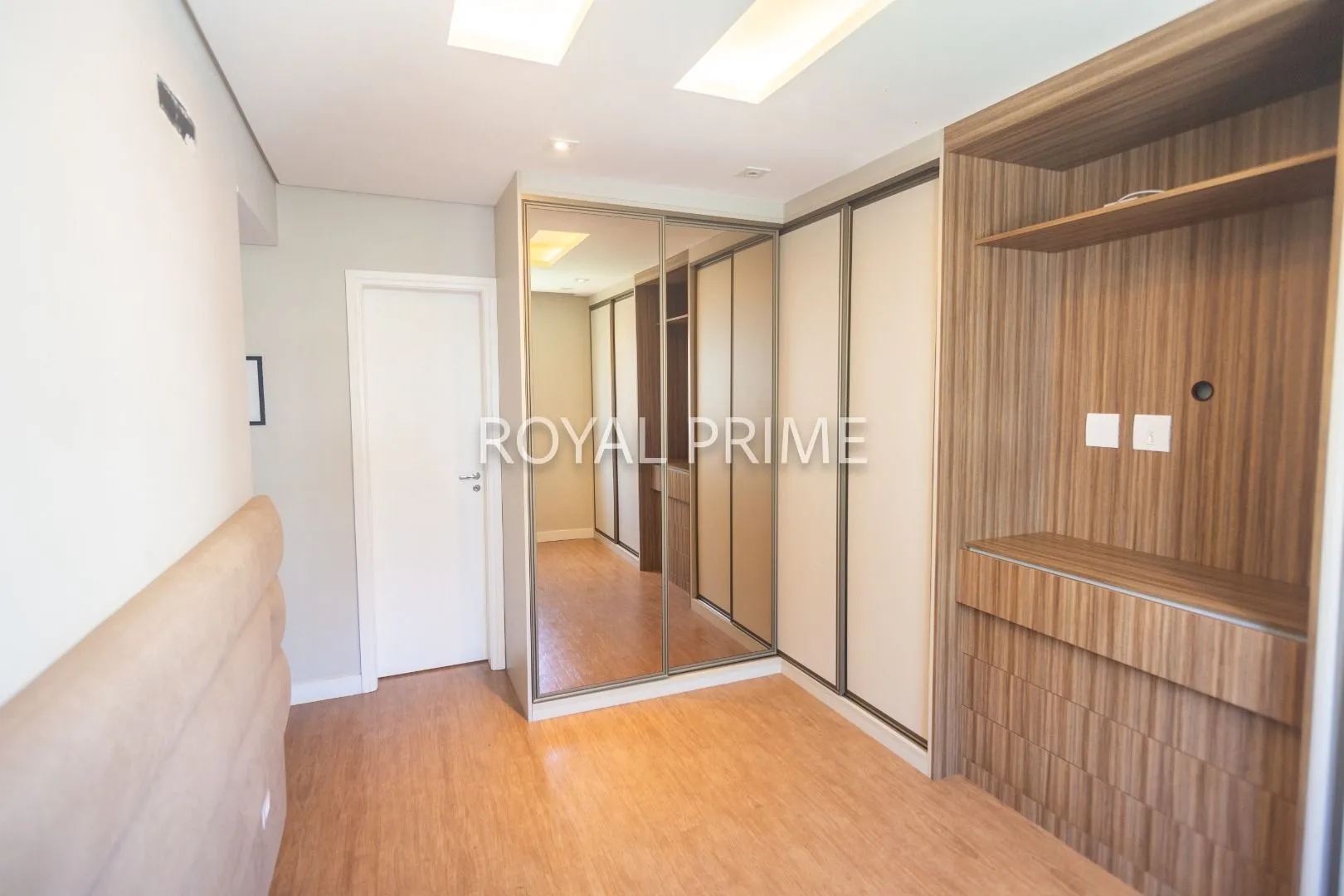 Apartamento de 3 dormitorios con cocina abierta y BBQ privado — photo 27