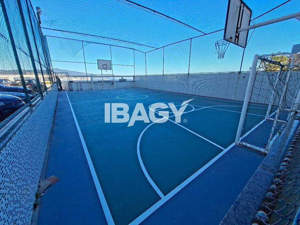 98 m² apartment with a private BBQ and a private pool — photo 6