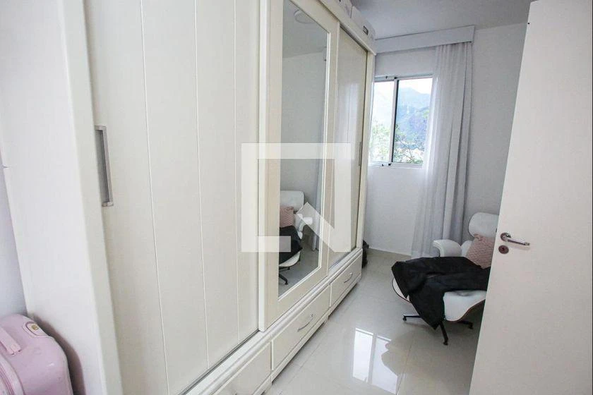 Furnished house with 4 bedrooms and 167 m² — photo 29