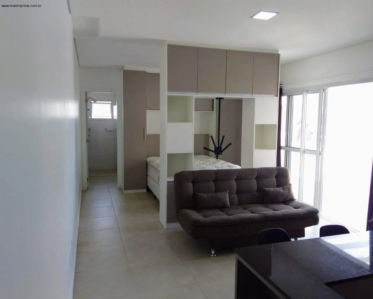 Пентхаус із 1 спальнею та 90 м² з відкритою кухнею