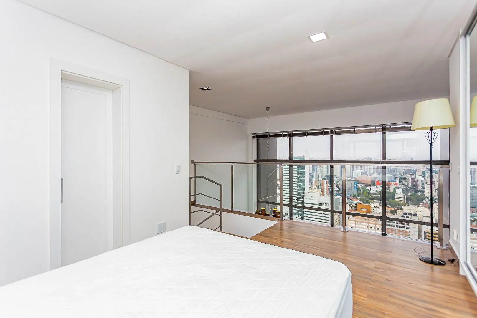 78 m² apartment with floor-to-ceiling windows and a bathtub — photo 60