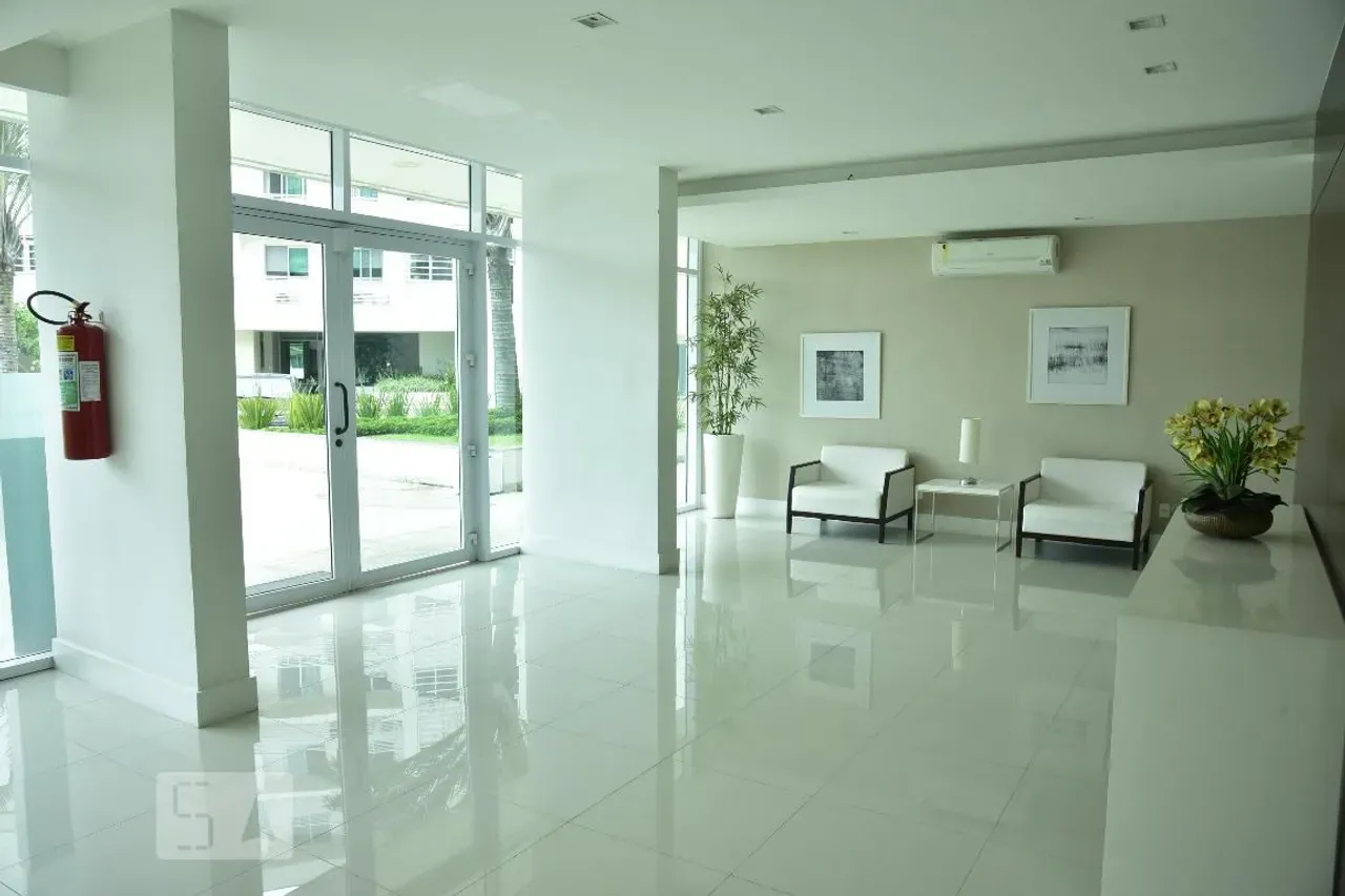 Furnished 93 m² apartment with 3 bedrooms and 1 parking — photo 42