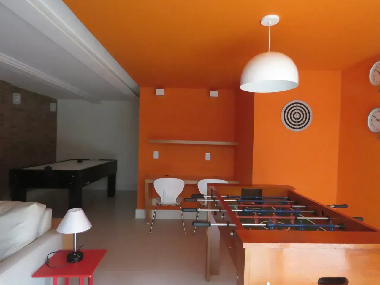 Apartment with 2 bathrooms and glass shower enclosures 61 m² — photo 34