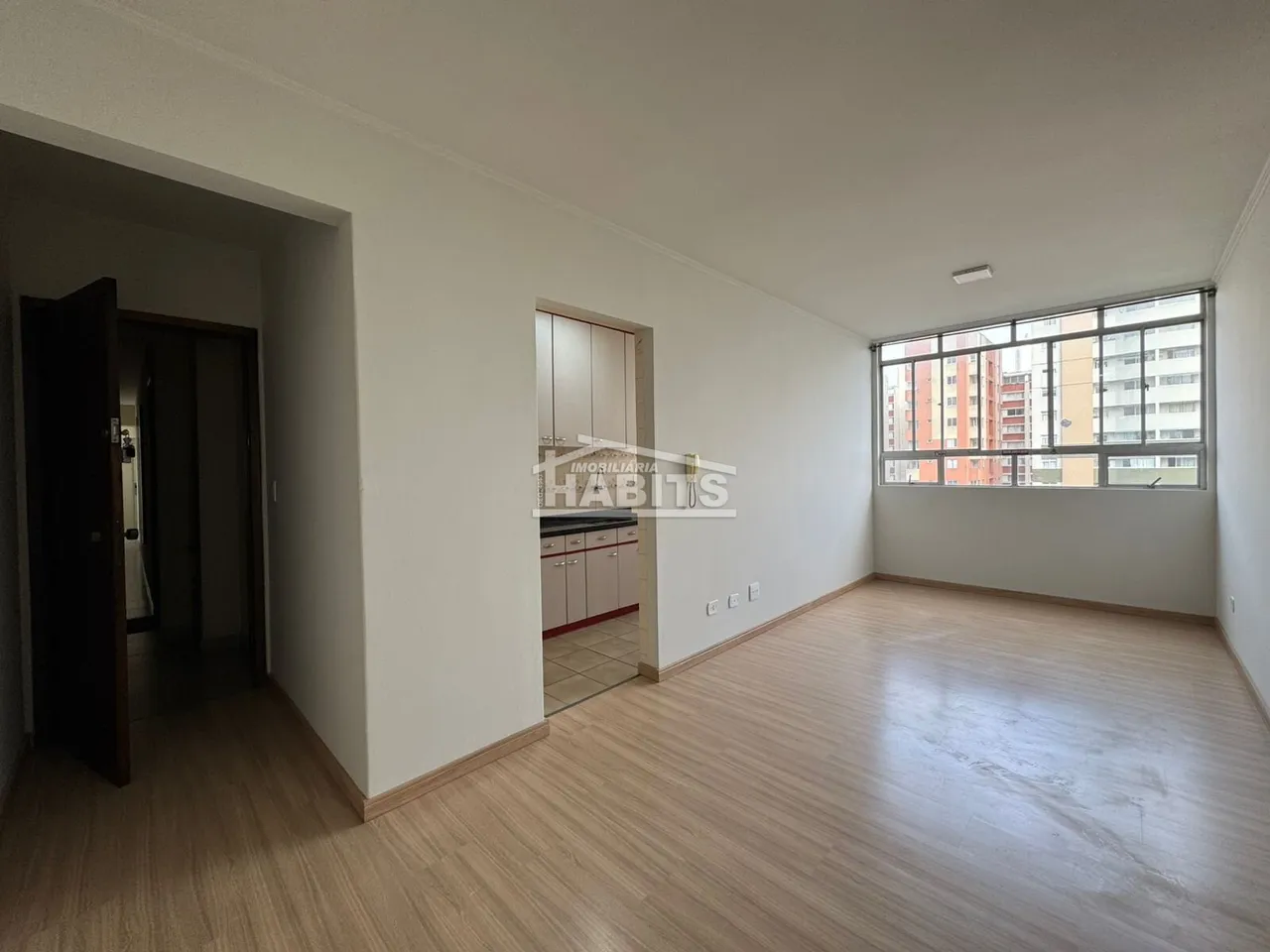 Wood or laminate floors in a 2-bedroom apartment, 72 m² — photo 6
