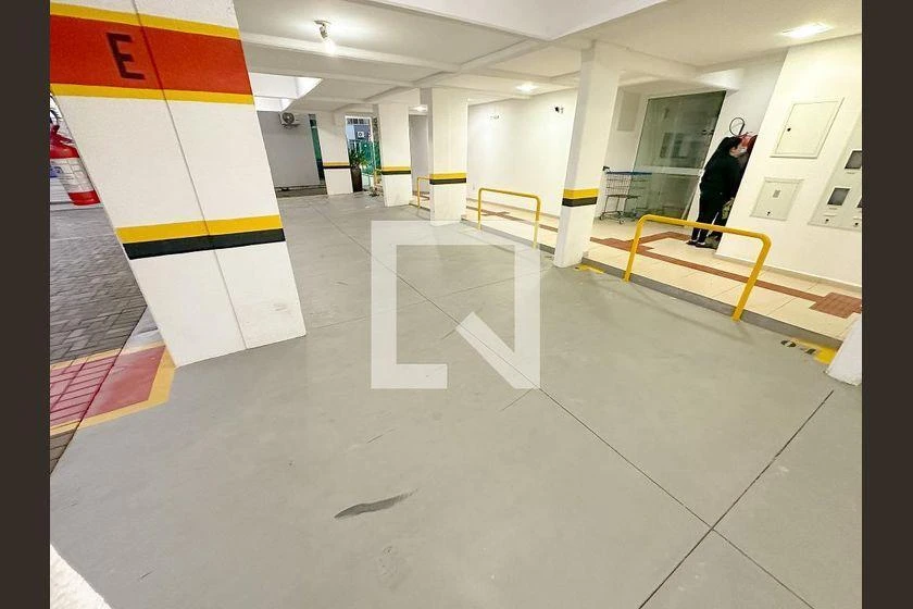 Квартира 54 м² с 1 спальней, парковкой и грилем на балконе — photo 32