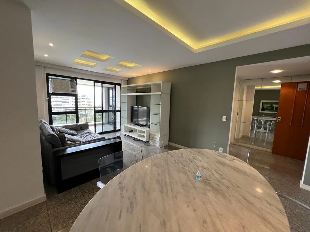 Apartamento mobiliado com 2 dormitórios e varanda — photo 5