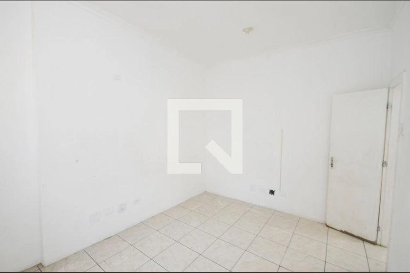 Rental house with 8 bedrooms and 8 bathrooms — photo 29