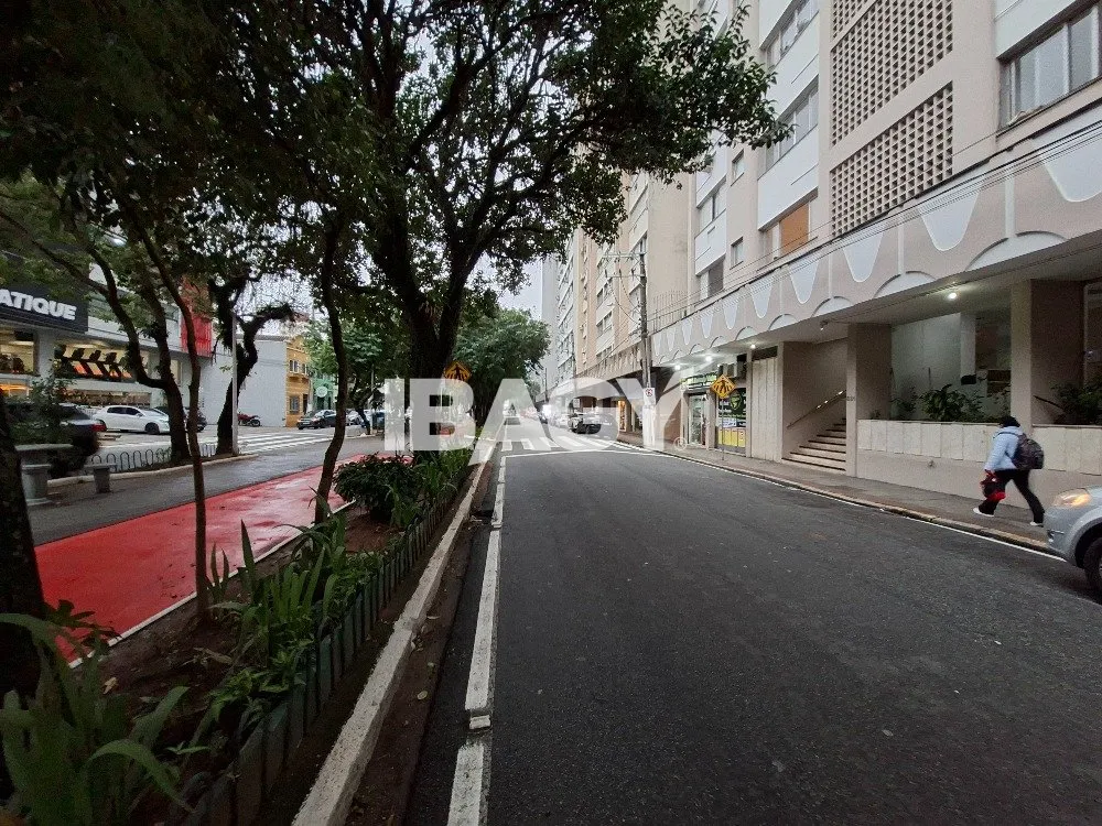 1-bedroom apartment 52 m² with a separate kitchen room — photo 11