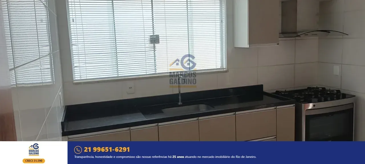 Casa com 4 quartos e 5 banheiros, cozinha fechada — photo 3