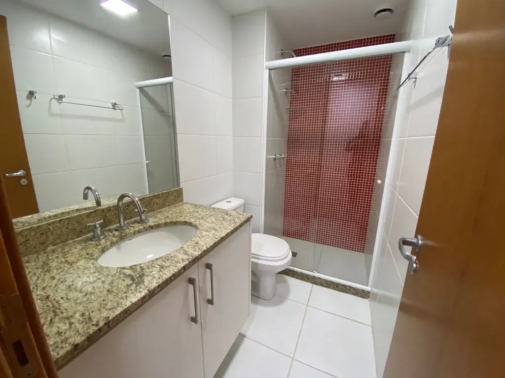 Glass-enclosed balcony in a 3-bedroom apartment, 84 m² — photo 6
