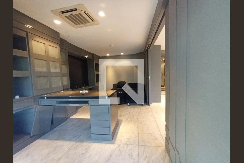 Rental apartment with 3 bedrooms and 160 m² — photo 7