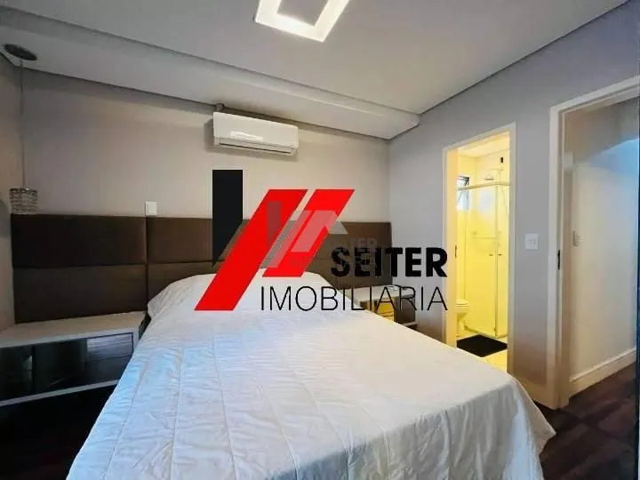 Меблированная квартира 212 м² с застекленным балконом — photo 15