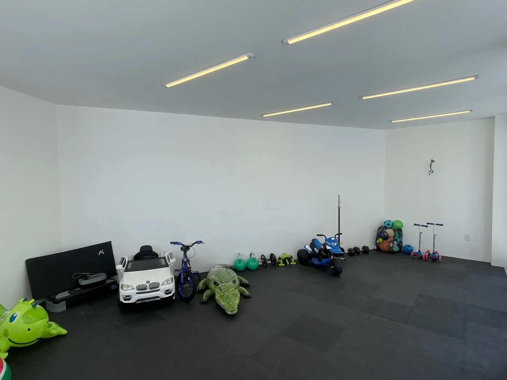 Casa mobiliada com 5 quartos, 5 banheiros e 1.000 m² — photo 45