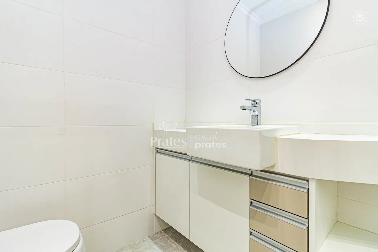 Apartamento com 3 quartos, 137 m² e painel de TV — photo 22