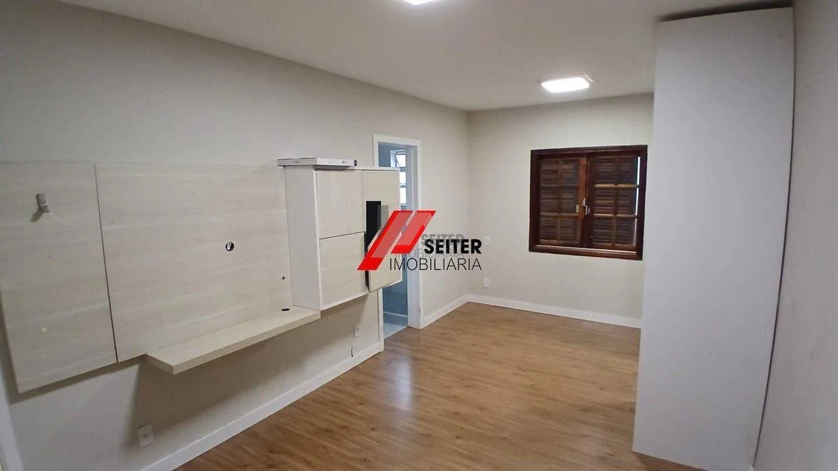 4-bedroom house with a home office in Florianópolis — photo 5