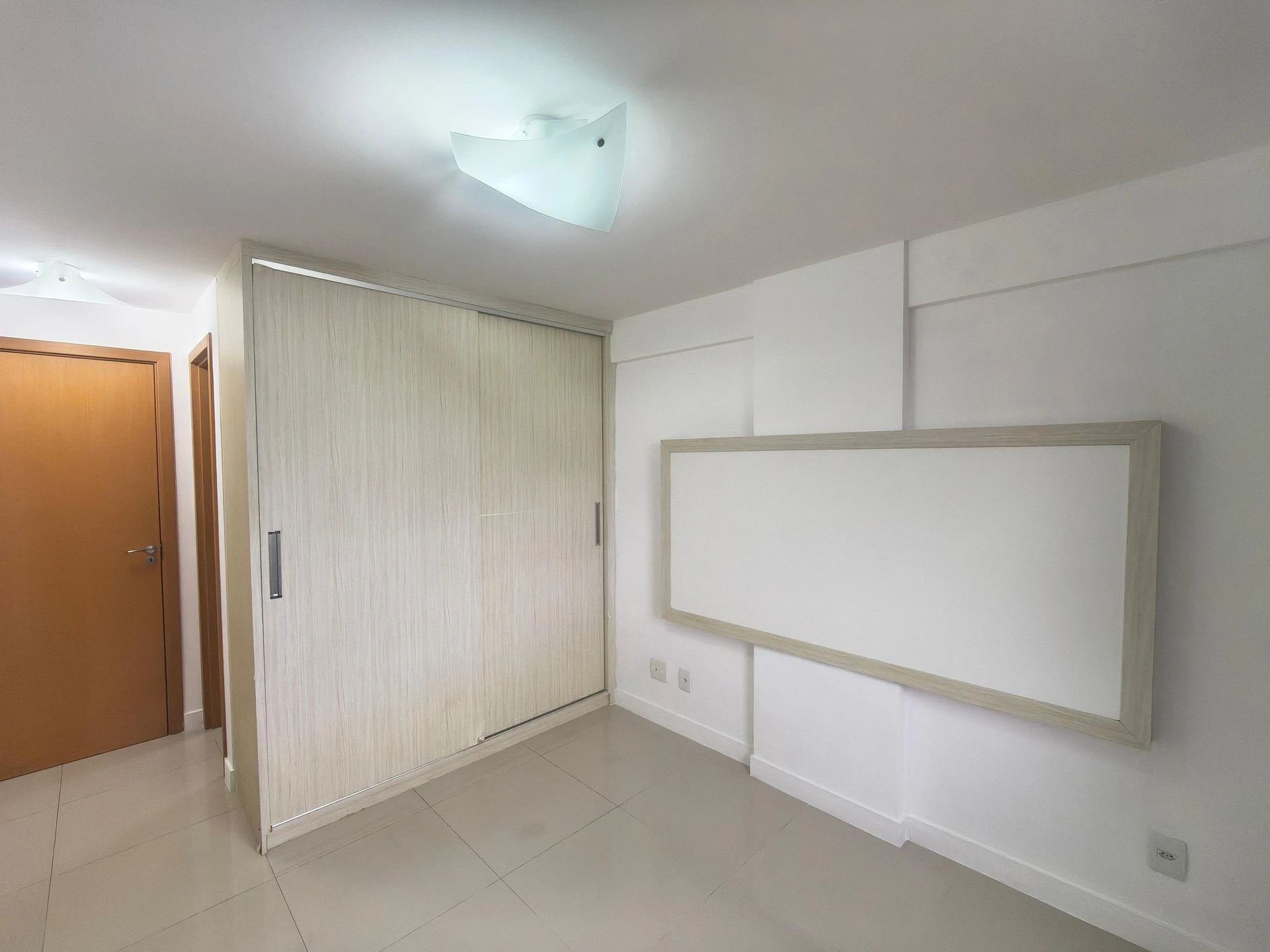 Apartment, 78 m², with a grill on the balcony — photo 27