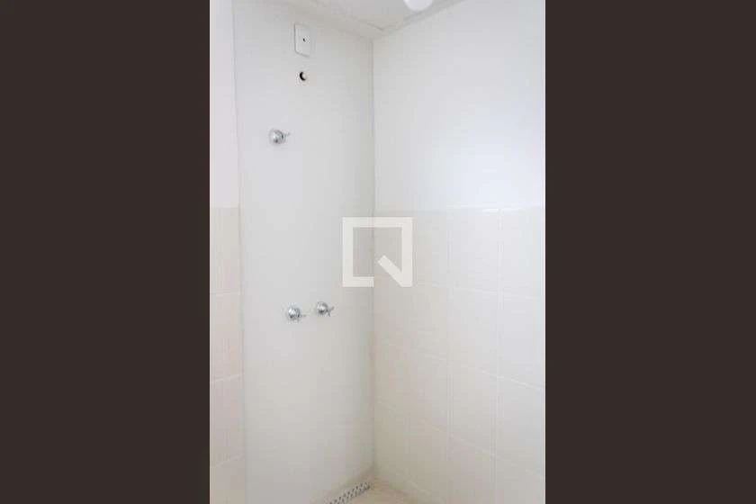 Apartamento para locação com 2 quartos e 43 m² — photo 14