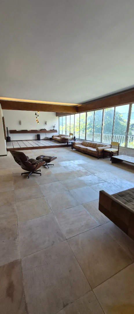 Apartamento com 4 quartos e 300 m², 1 suíte e 4 banheiros — photo 12