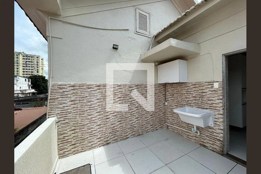 House, 76 m², with wood or laminate floors — photo 24