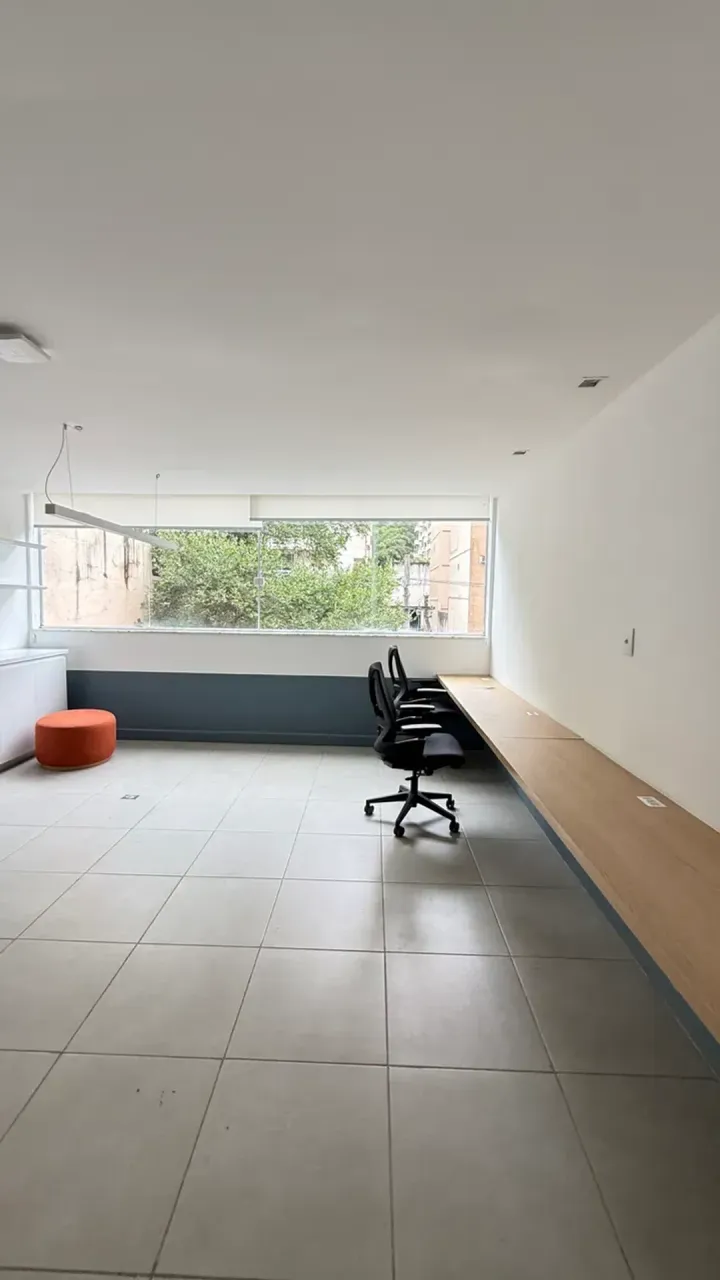 Casa para alquiler sin aparcamiento, 5 recámaras y 5 baños, 434 m² — photo 4
