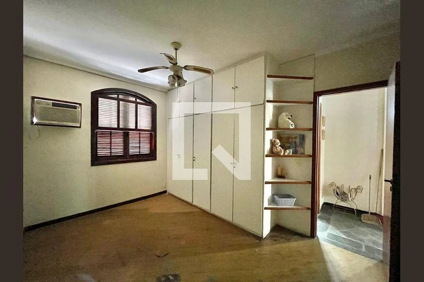 Casa de 300 m² com 4 quartos e 2 vagas — photo 23