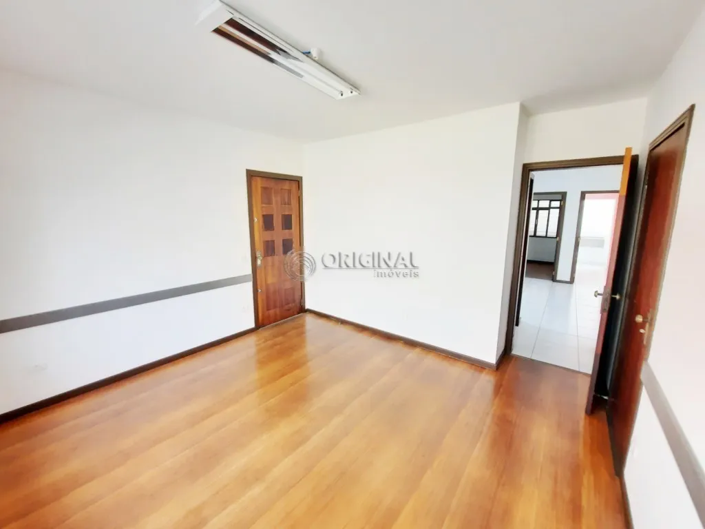 5-bedroom, 300 m² house in Curitiba — photo 5