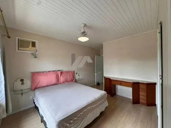 Casa amueblada con 5 dormitorios y 480 m² — photo 44