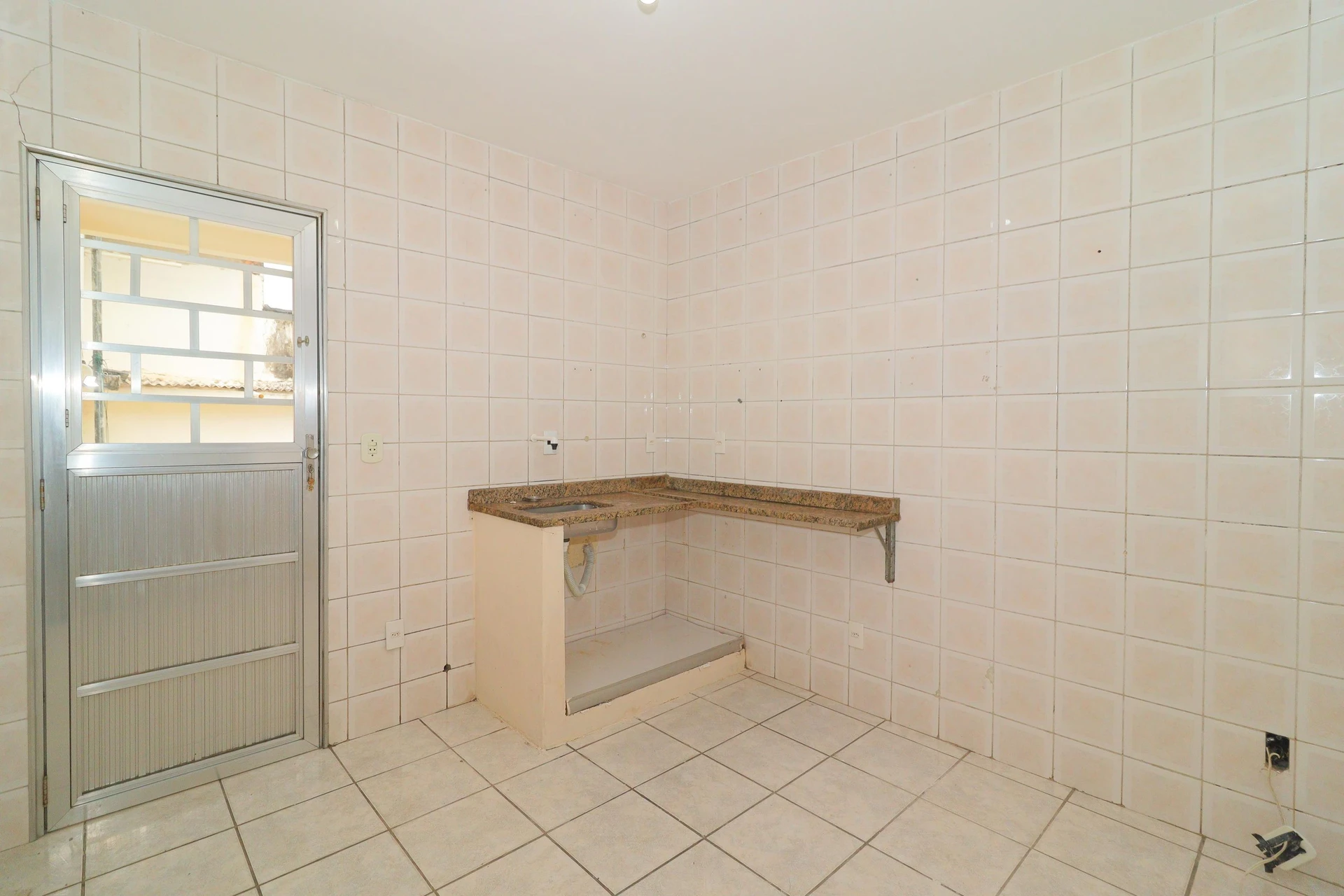 Rental apartment with 2 bedrooms and 2 bathrooms — photo 5