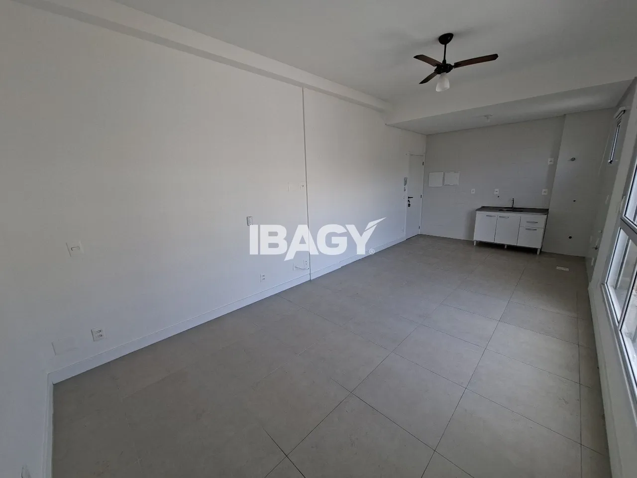 One-bedroom, 22 m² apartment in Florianópolis — photo 6