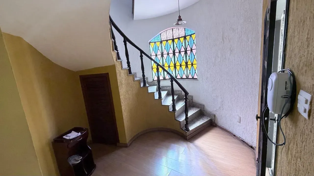 Casa de 450 m² com 3 quartos e fogão a gás — photo 52